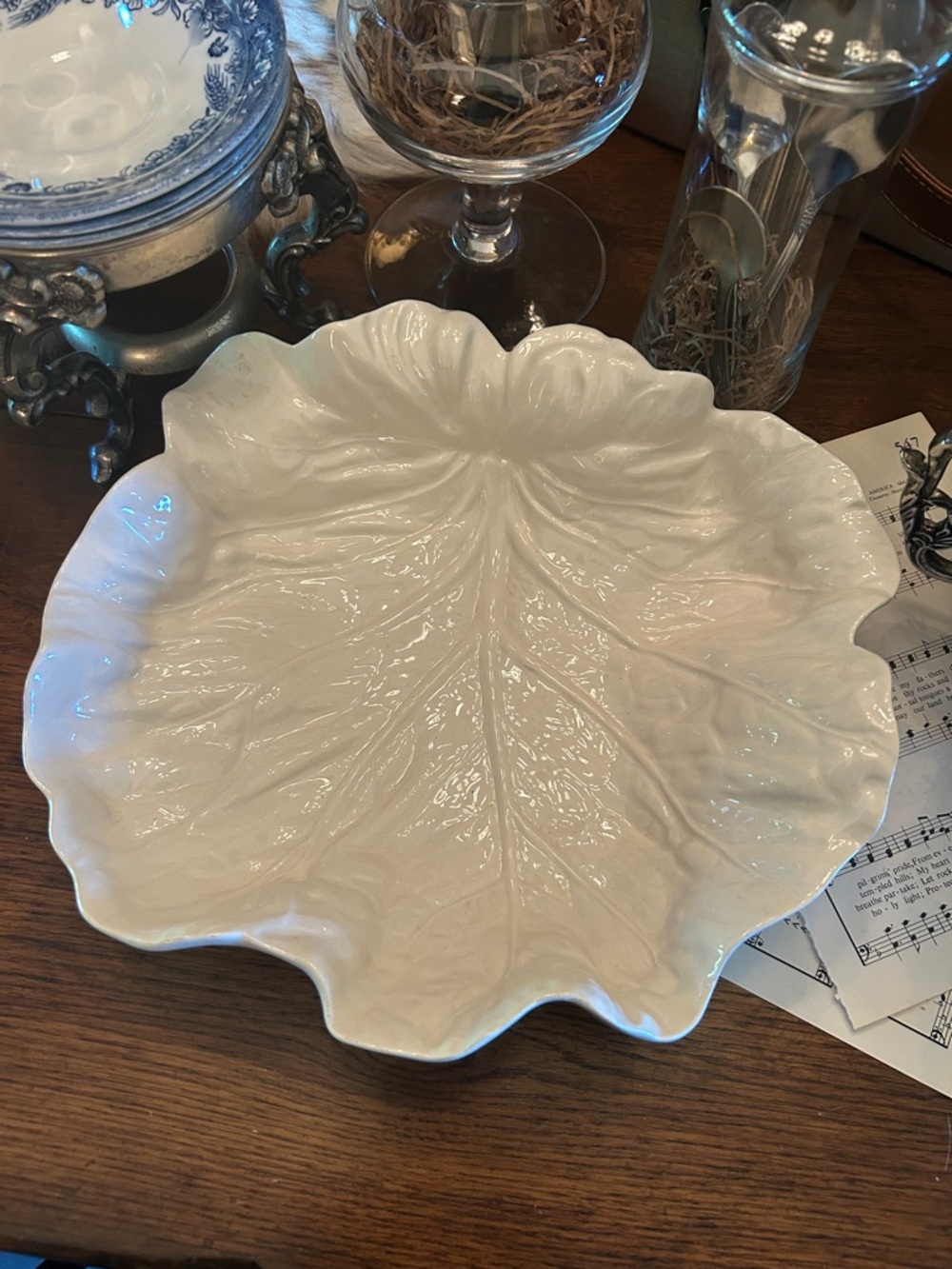 Cabbage Beige Bordallo Pinheiro Serving Bowl - Picture 6 of 6